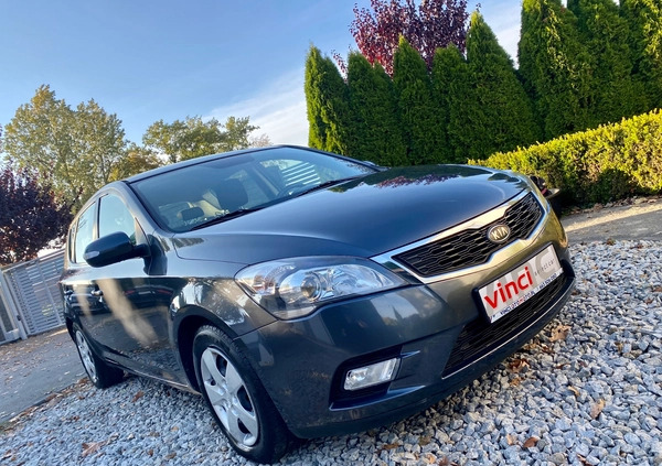 Kia Ceed cena 16999 przebieg: 209826, rok produkcji 2011 z Radków małe 211